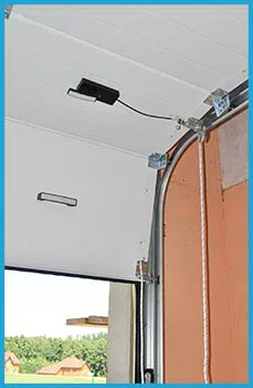 Garage Door Service Repair Glenview, KY 502-251-1057 - rolling-doors-gr-16m